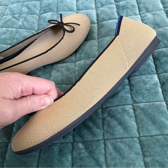 Rothy's The Ballet Flat in Beige & Black with Bow Neutral Earth-Friendly - Picture 5 of 12